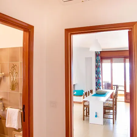 Casa Leo Lungomare Palmasera Apartmán